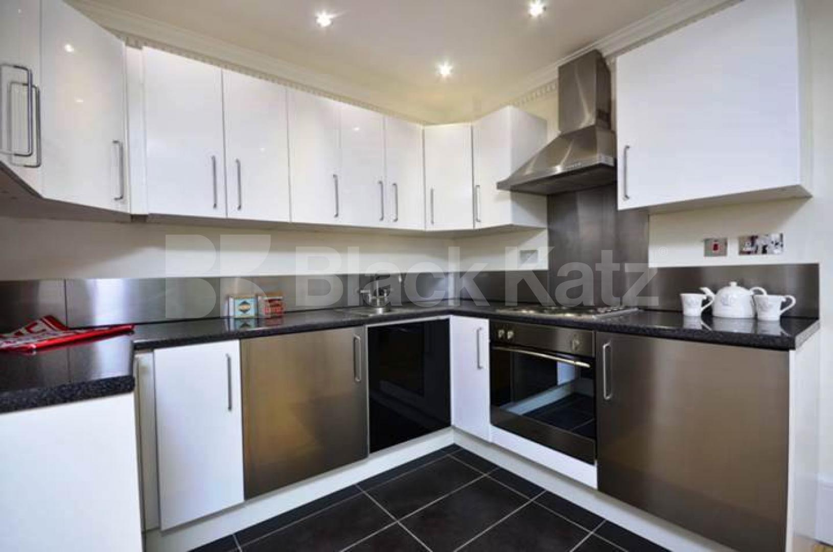 			NEW INSTRUCTION!, Studio Apartment, 1 bath, 1 reception Flat			 Fitzjohns Avenue, HAMPSTEAD/BELSIZE PARK