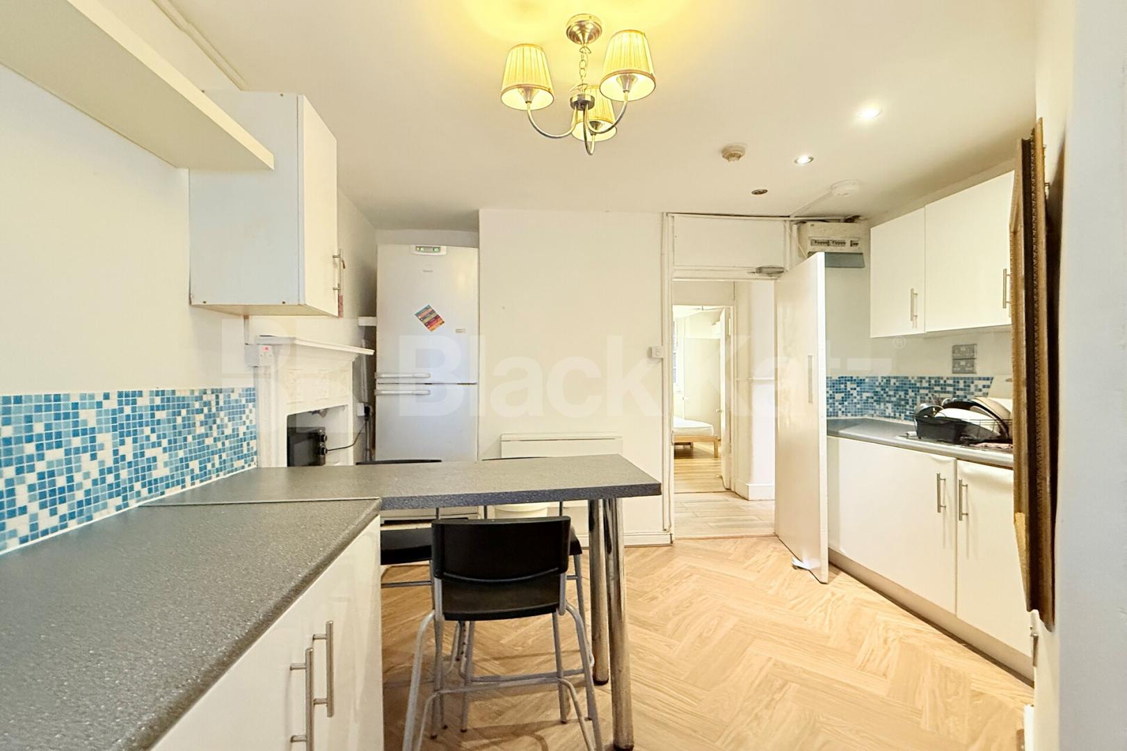 3 bedroom property within an iconic mansion block in bloomsbury  Judd Street , Bloomsbury / Kings Cross