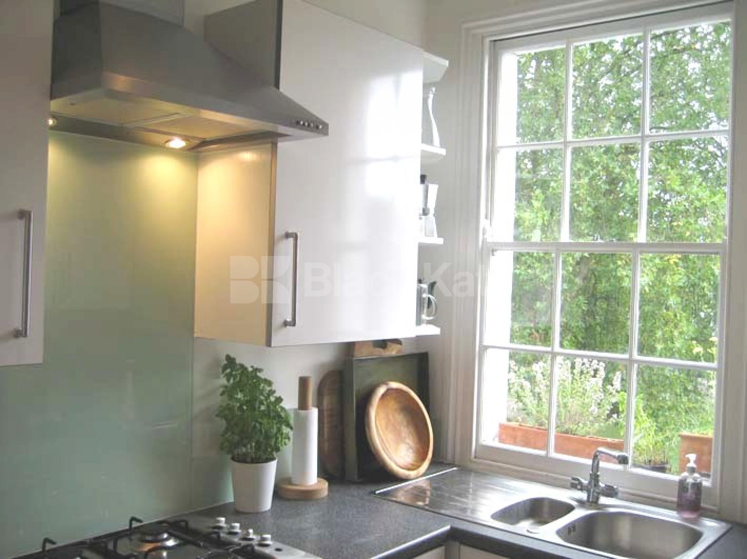 			CAMDEN SQUARE, 2 Bedroom, 1 bath, 1 reception Flat			 Rochester Road, CAMDEN SQUARE NW1