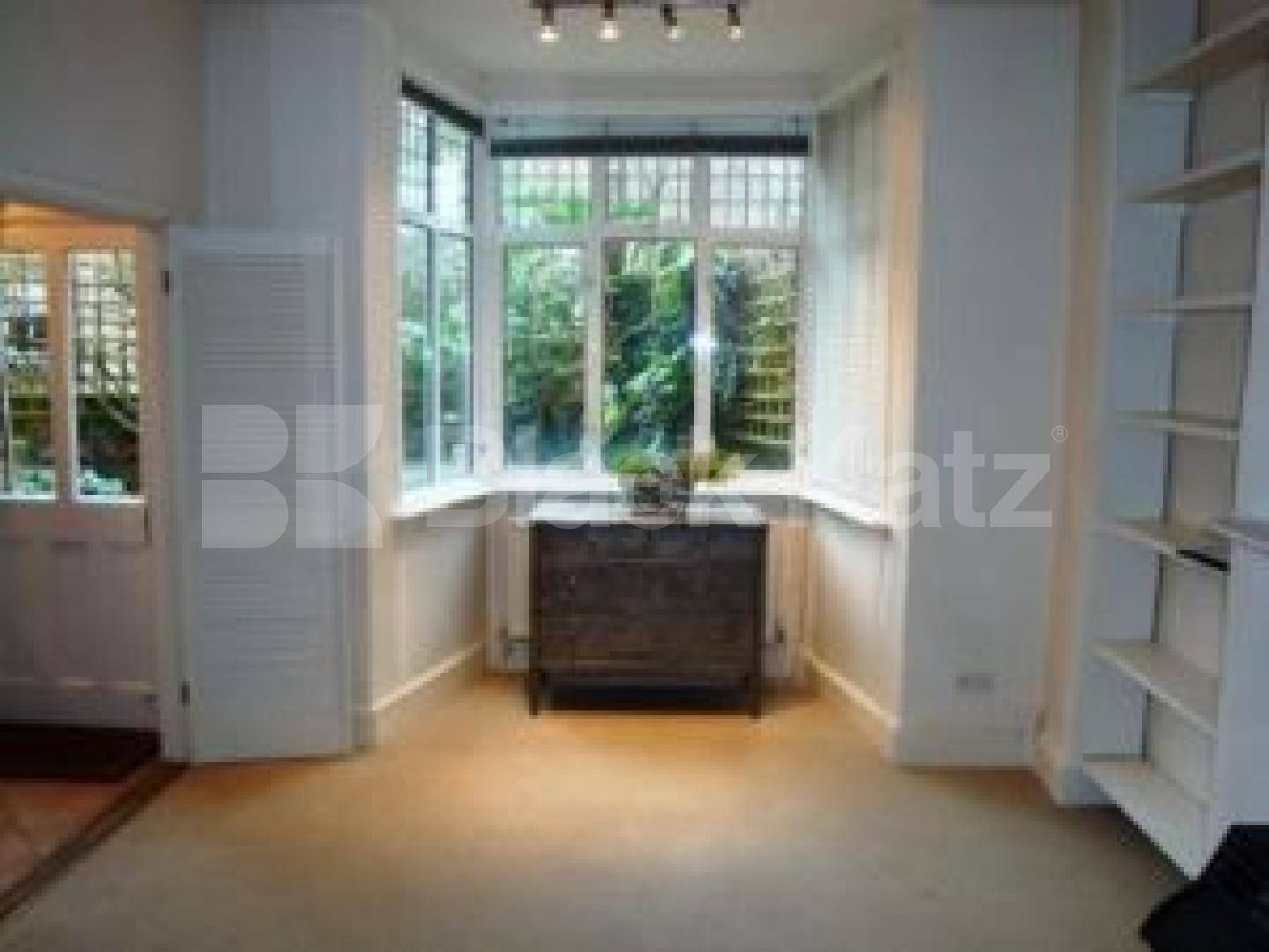 			NEAR HAMPSTEAD HEATH!, 1 Bedroom, 1 bath, 1 reception Flat			 Rona Road, HAMPSTEAD