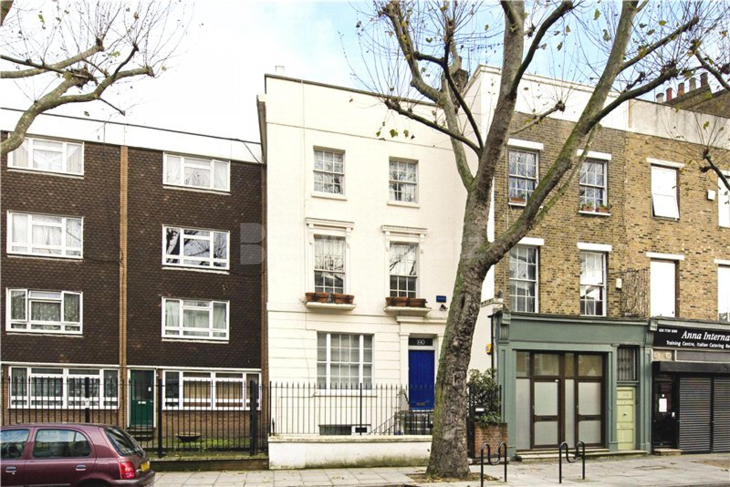 			NEW INSTRUCTION!, 2 Bedroom, 1 bath, 1 reception Flat			 Royal College Street , CAMDEN NW1