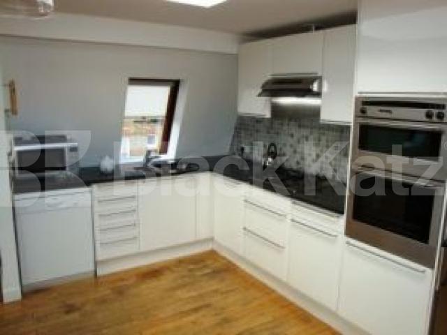 			NEW INSTRUCTION, 2 Bedroom, 1 bath, 1 reception Flat			 Rosemont Road, FINCHLEY ROAD 