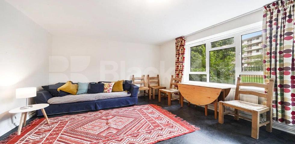 			NEW INSTRUCTION!, 4 Bedroom, 1 bath, 1 reception Flat			 Bayham Place, CAMDEN