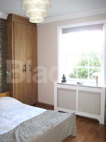 			CAMDEN SQUARE, 2 Bedroom, 1 bath, 1 reception Flat			 Rochester Road, CAMDEN SQUARE