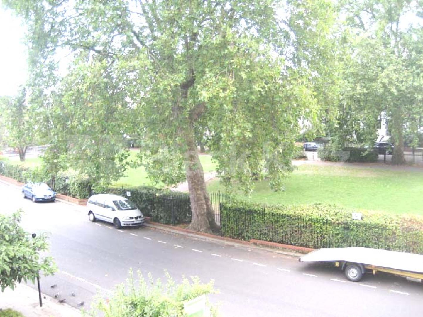 			CAMDEN SQUARE, 2 Bedroom, 1 bath, 1 reception Flat			 Rochester Road, CAMDEN SQUARE