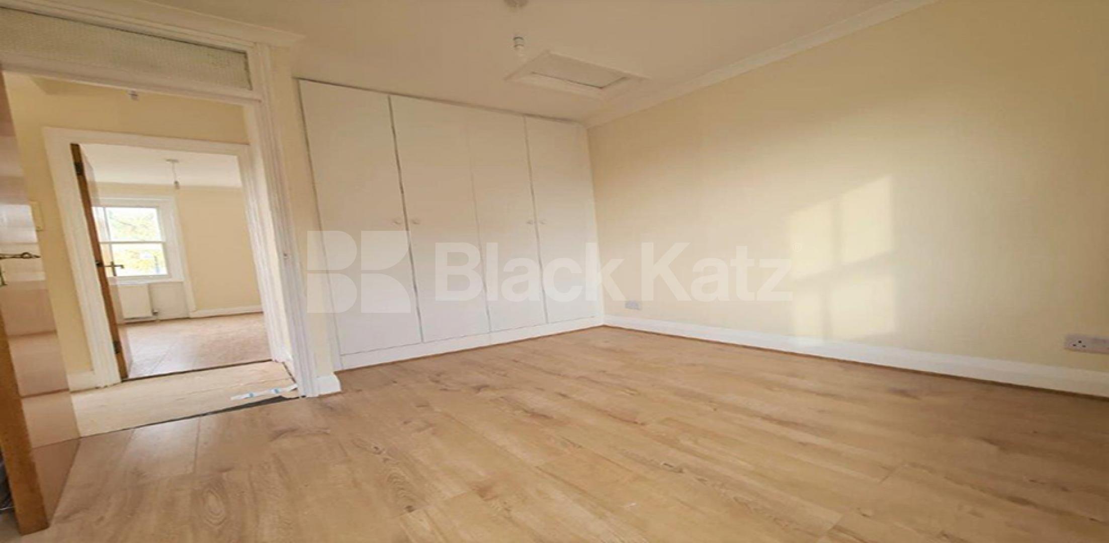 			NEWLY REFURBISHED!, 3 Bedroom, 1 bath, 1 reception Flat			 Royal College Street, CAMDEN TOWN