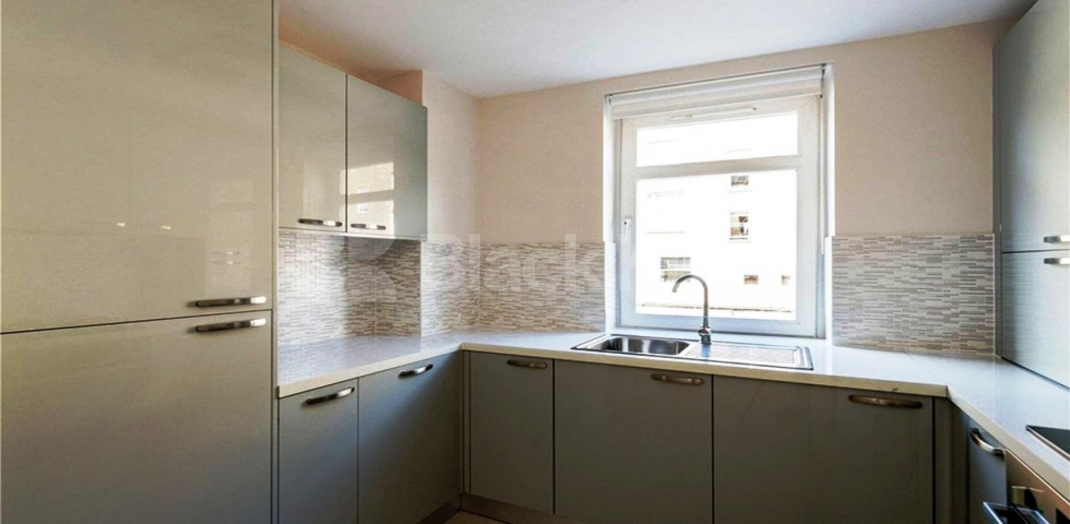 Modern one bed located within a stones throw to Regents Park Albany Street, Regents Park - Great Portland Street