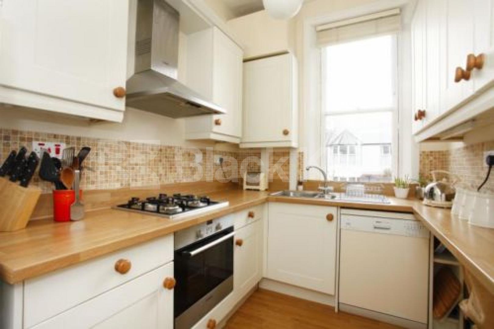 			New on the Market!, 2 Bedroom, 1 bath, 1 reception Flat			 Talbot Road, Highgate