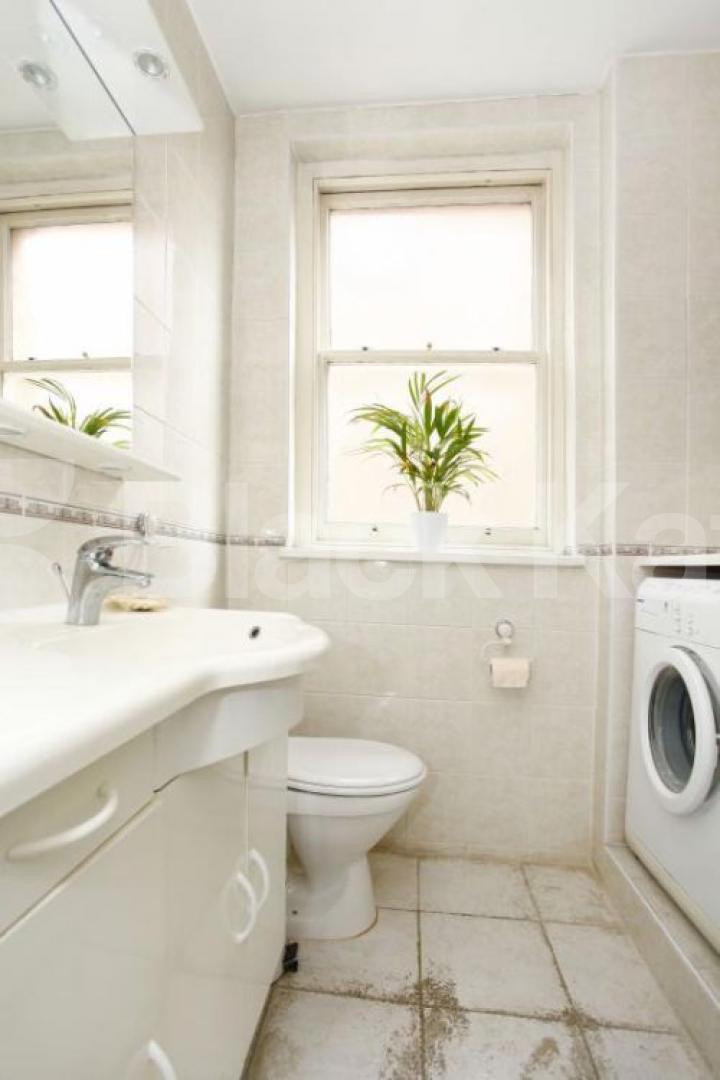 			New on the Market!, 2 Bedroom, 1 bath, 1 reception Flat			 Talbot Road, Highgate