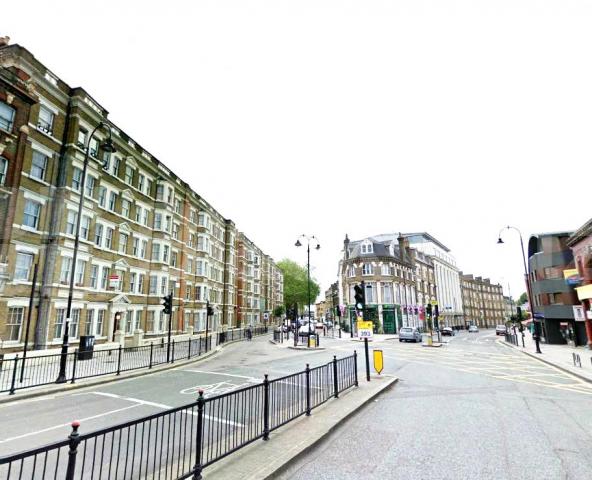 			NEW INSTRUCTION / GREAT FOR STUDENTS!!! Available mid August!, 4 Bedroom, 1 bath, 1 reception Flat			 Royal college street, Camden