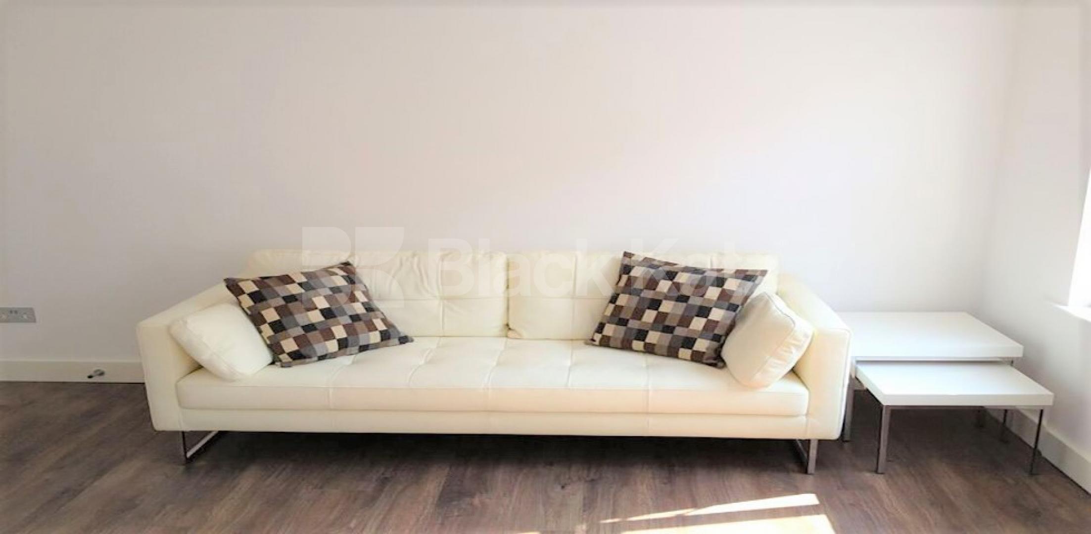 			1 Bedroom, 1 bath, 1 reception Flat			 Caledonian Road , CALEDONIAN ROAD