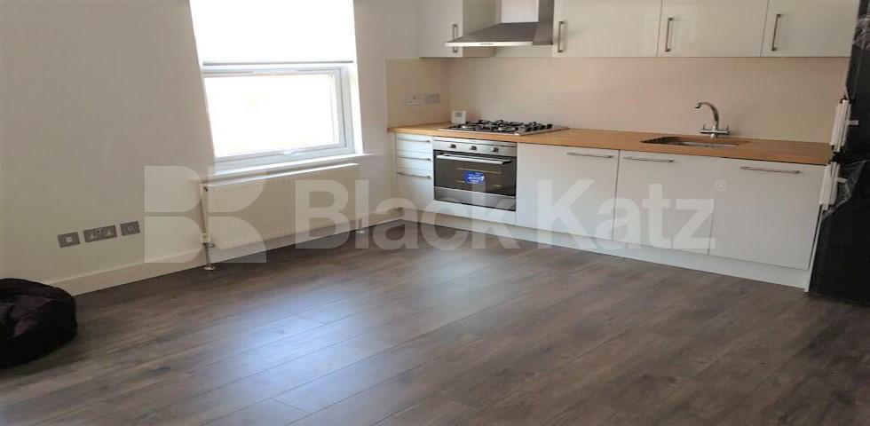 			1 Bedroom, 1 bath, 1 reception Flat			 Caledonian Road , CALEDONIAN ROAD