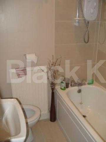 			LET, 2 Bedroom, 1 bath, 1 reception Flat			 Hetley Road, Shepherds Bush