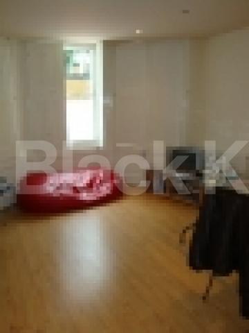 			1 Bedroom, 1 bath, 1 reception Flat			 Sutherland Avenue, MAIDA VALE