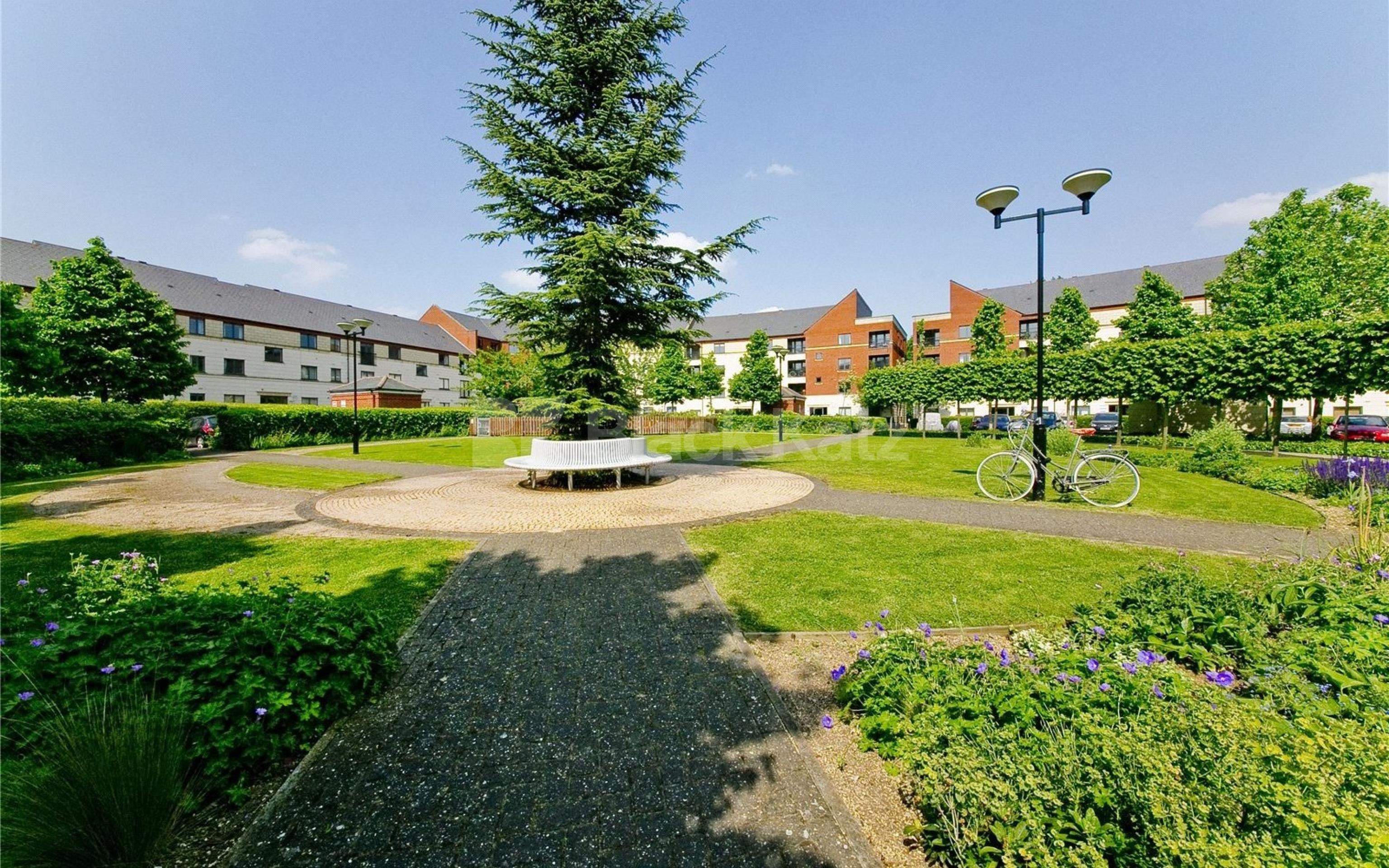 			PRIVATE GATED DEVELOPMENT 2 BED / 2 BATH!, 2 Bedroom, 1 bath, 1 reception Flat			 Manor Gardens, HOLLOWAY N7