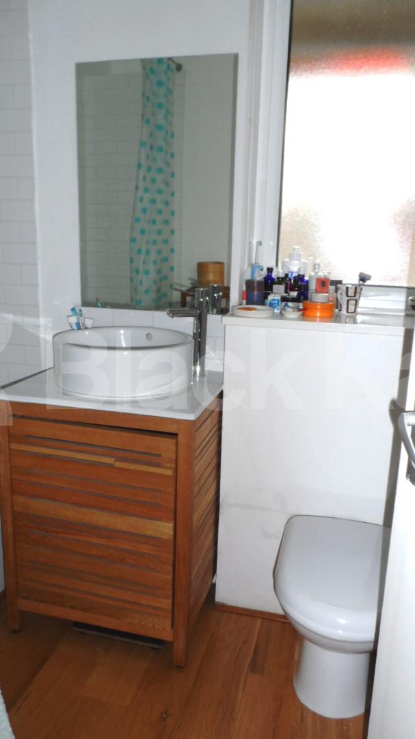 			NEW INSTRUCTION!, 1 Bedroom, 1 bath, 1 reception Flat			 Tollington Way, HOLLOWAY