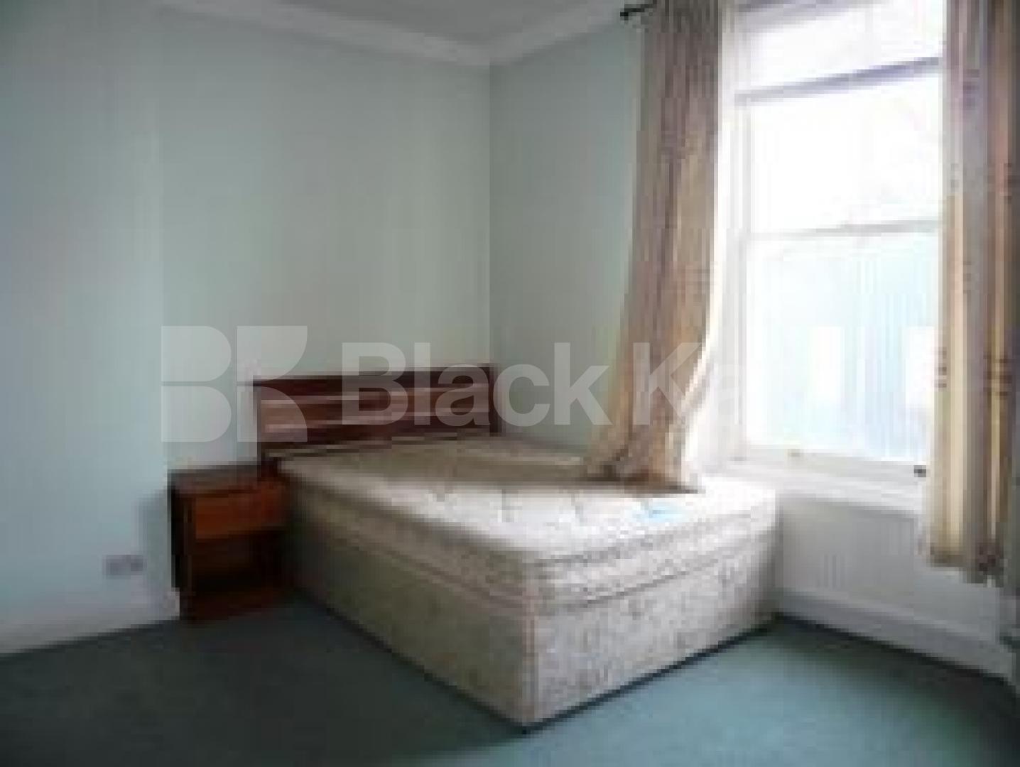 			2 Bedroom, 1 bath, 1 reception Flat			 Sutherland Avenue, MAIDA VALE