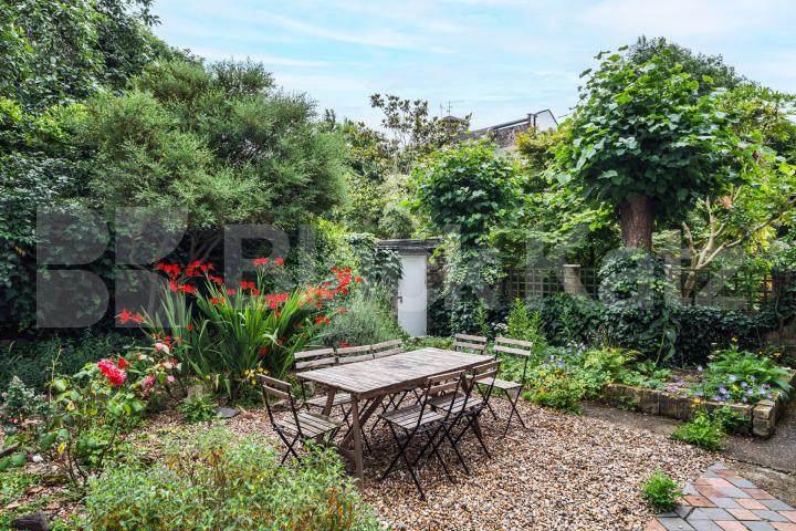 a unique and spacious almost 4,000 square feet Victorian semi-detached villa Alexandra Grove, Finsbury Park