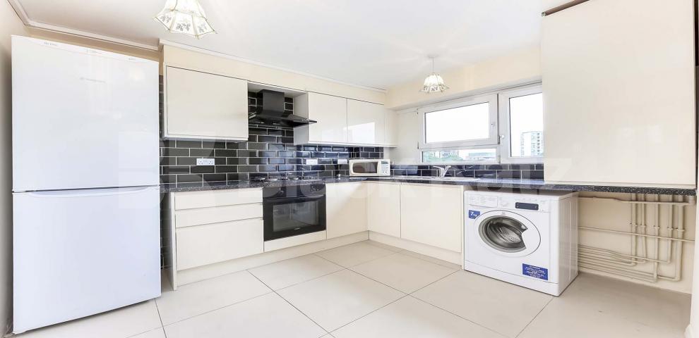 			NEW INSTRUCTION, 2 Bedroom, 1 bath, 1 reception Apartment			 Abbey Street  , London Bridge / Bermondsey