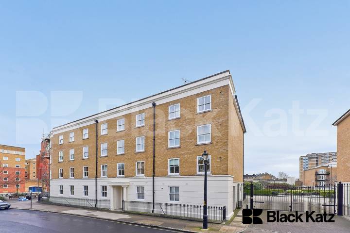 Highly desirable development on the borders of Borough & London Bridge Portland Court Trinity Street , Borough 