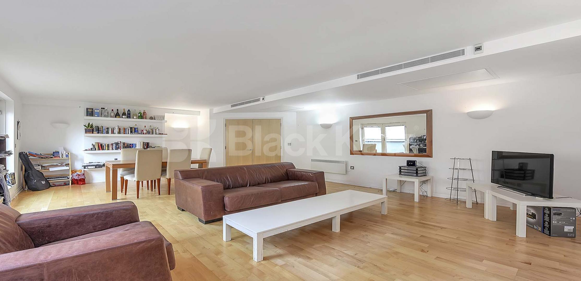 			UNDER OFFER, 3 Bedroom, 1 bath, 1 reception Penthouse			 Great Dover Street, Borough/London Bridge