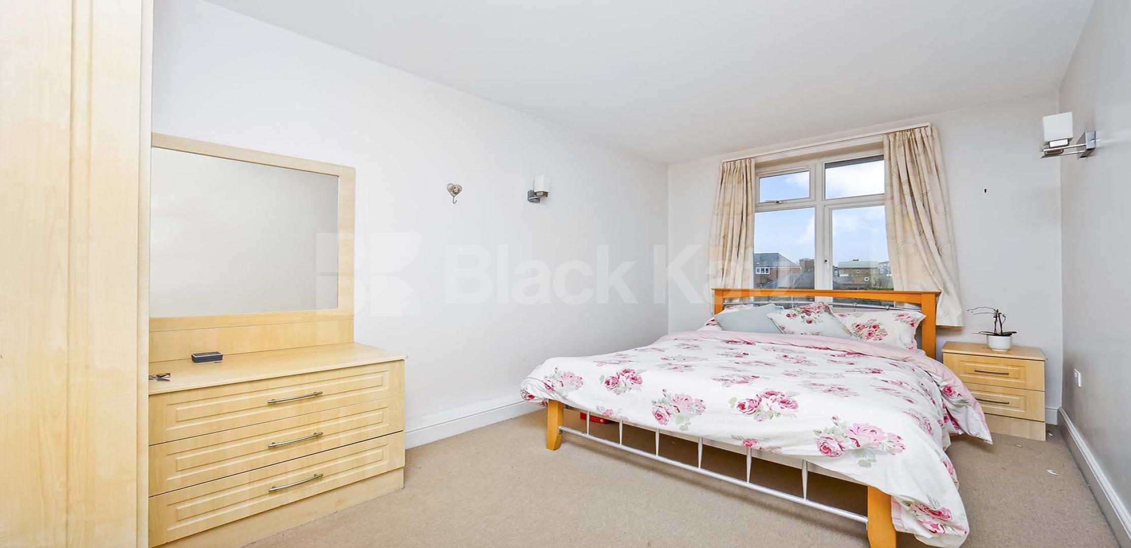 			UNDER OFFER, 2 Bedroom, 1 bath, 1 reception Apartment			 Farnan Road  , Streatham