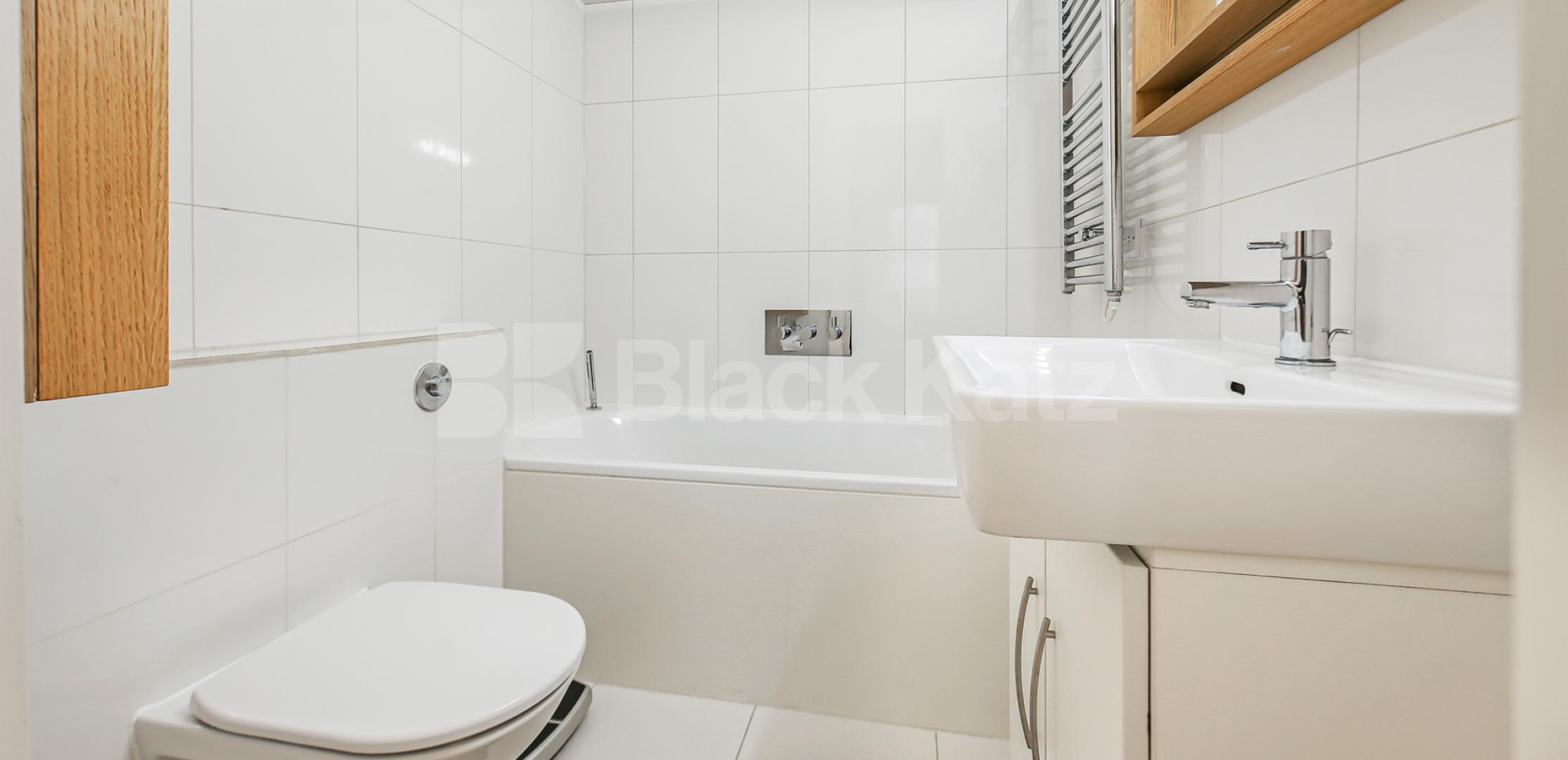 			NEW INSTRUCTION, 2 Bedroom, 1 bath, 1 reception Apartment			 China Wharf, 29 Mill Street, Tower Bridge 