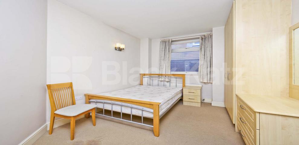 			UNDER OFFER, 2 Bedroom, 1 bath, 1 reception Apartment			 Farnan Road  , Streatham