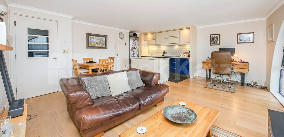 			NEW INSTRUCTION, 2 Bedroom, 1 bath, 1 reception Apartment			 China Wharf, 29 Mill Street, Tower Bridge 