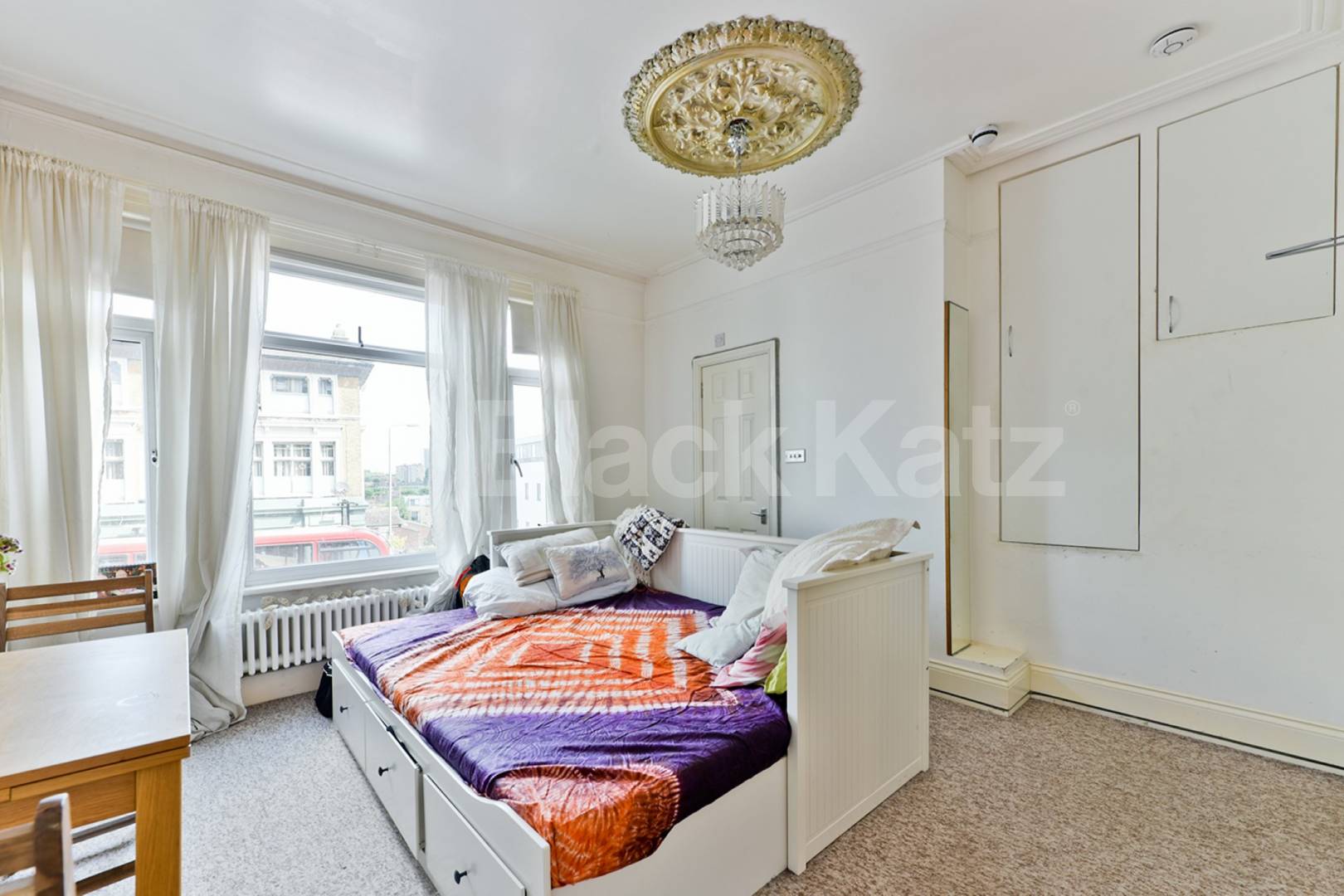 Gas, electric, water, council tax & internet all included in the rent Lavender Hill, Battersea/Clapham