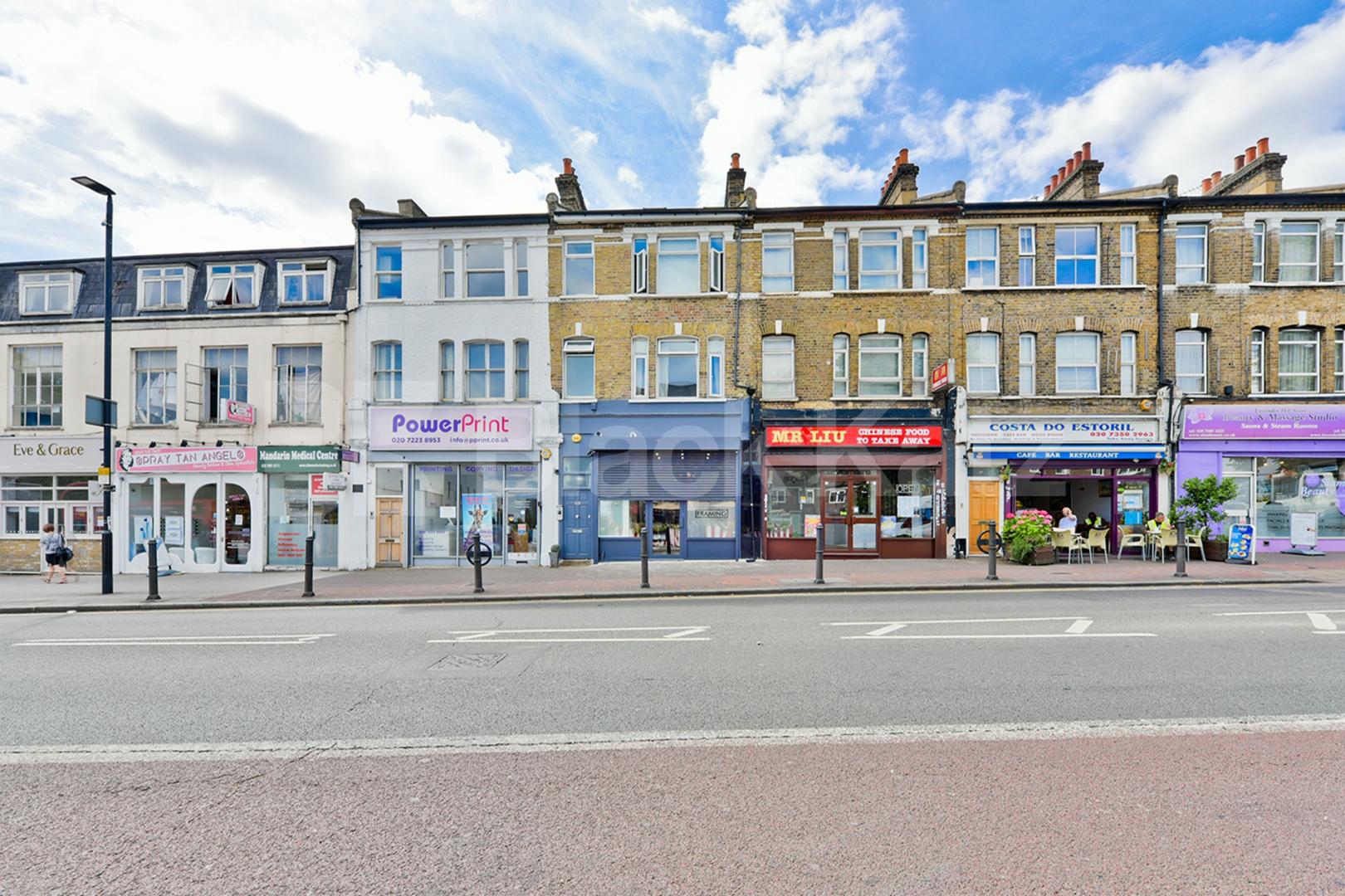 			Studio Apartment, 1 bath, 1 reception Studio			 Lavender Hill, Battersea/Clapham