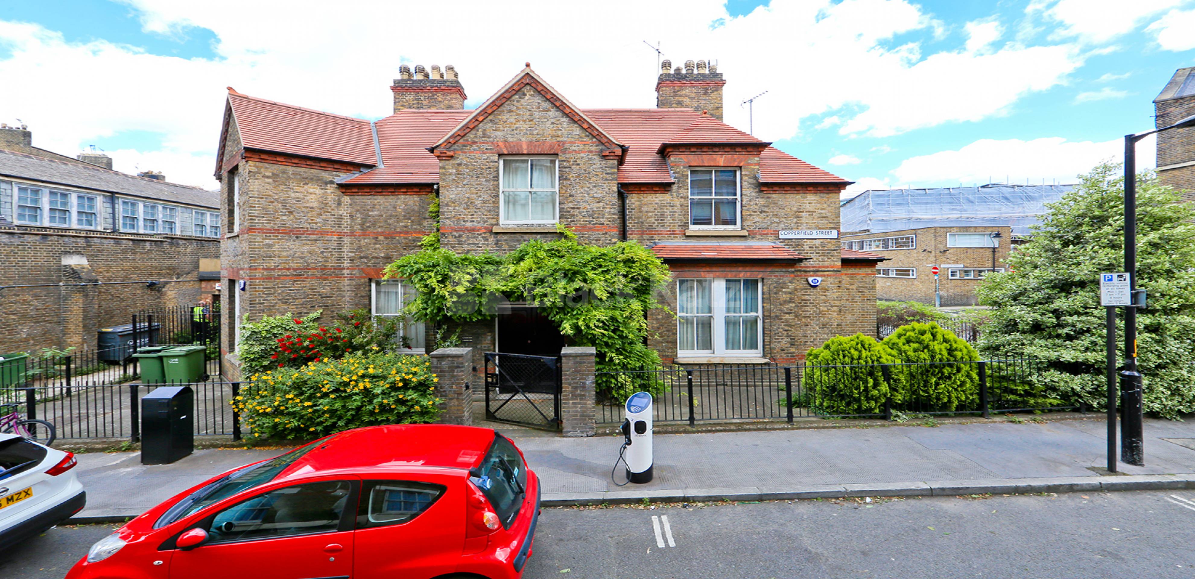 			LET, 1 Bedroom, 1 bath, 1 reception Apartment			 Copperfield Street, London Bridge / Southwark/ Borough borders SE1