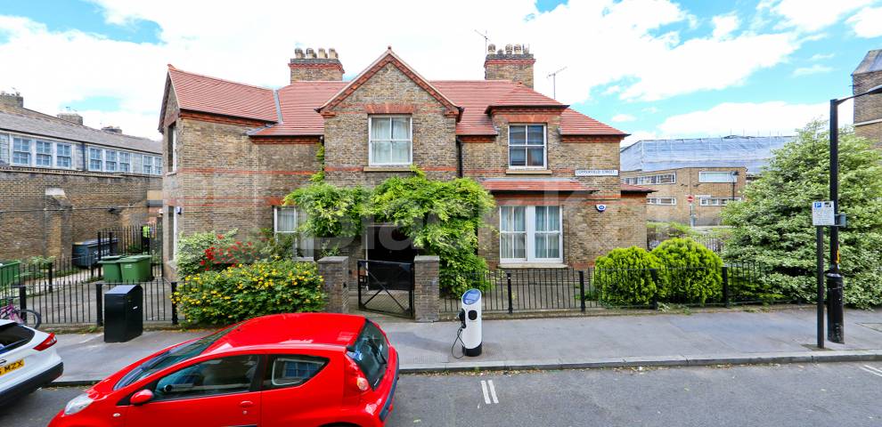 			LET, 1 Bedroom, 1 bath, 1 reception Apartment			 Copperfield Street, London Bridge / Southwark/ Borough borders