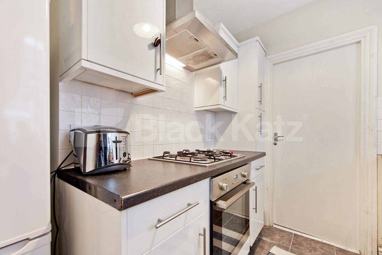 Beautiful one bed moments from London Bridge  Union Street, Borough, London Bridge and Southwark Borders
