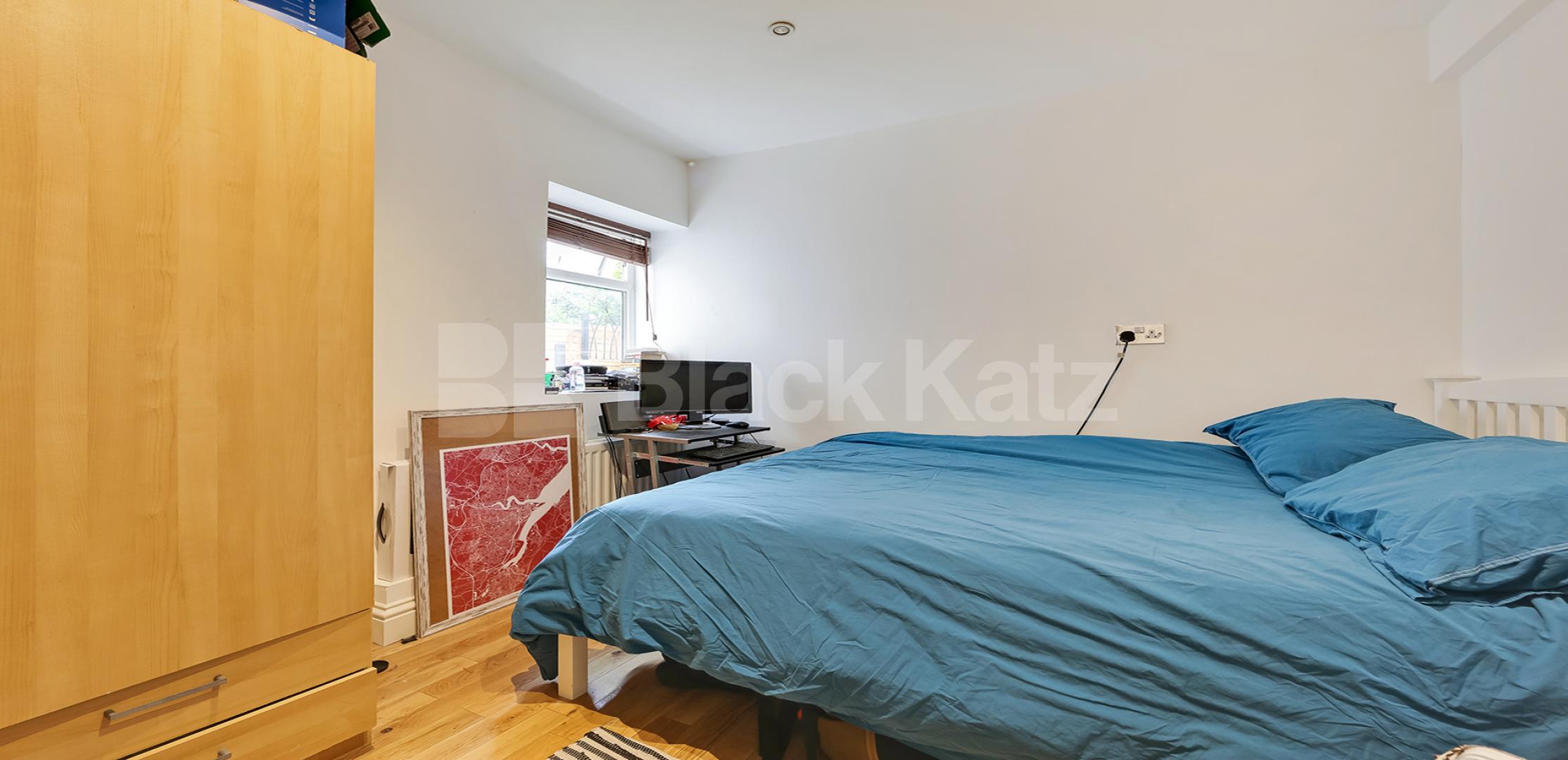 			NEW INSTRUCTION , 4 Bedroom, 2 bath, 1 reception Apartment			 Cavendish Road, Clapham South 