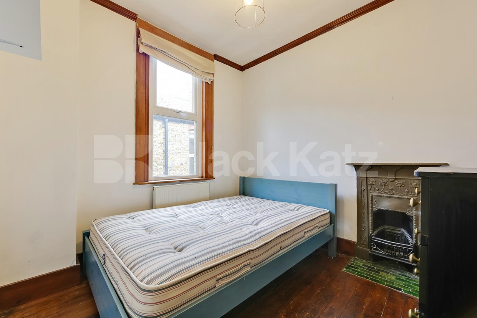 Top floor conversion, bright and airy with additional study room Lyham Road, Clapham Park