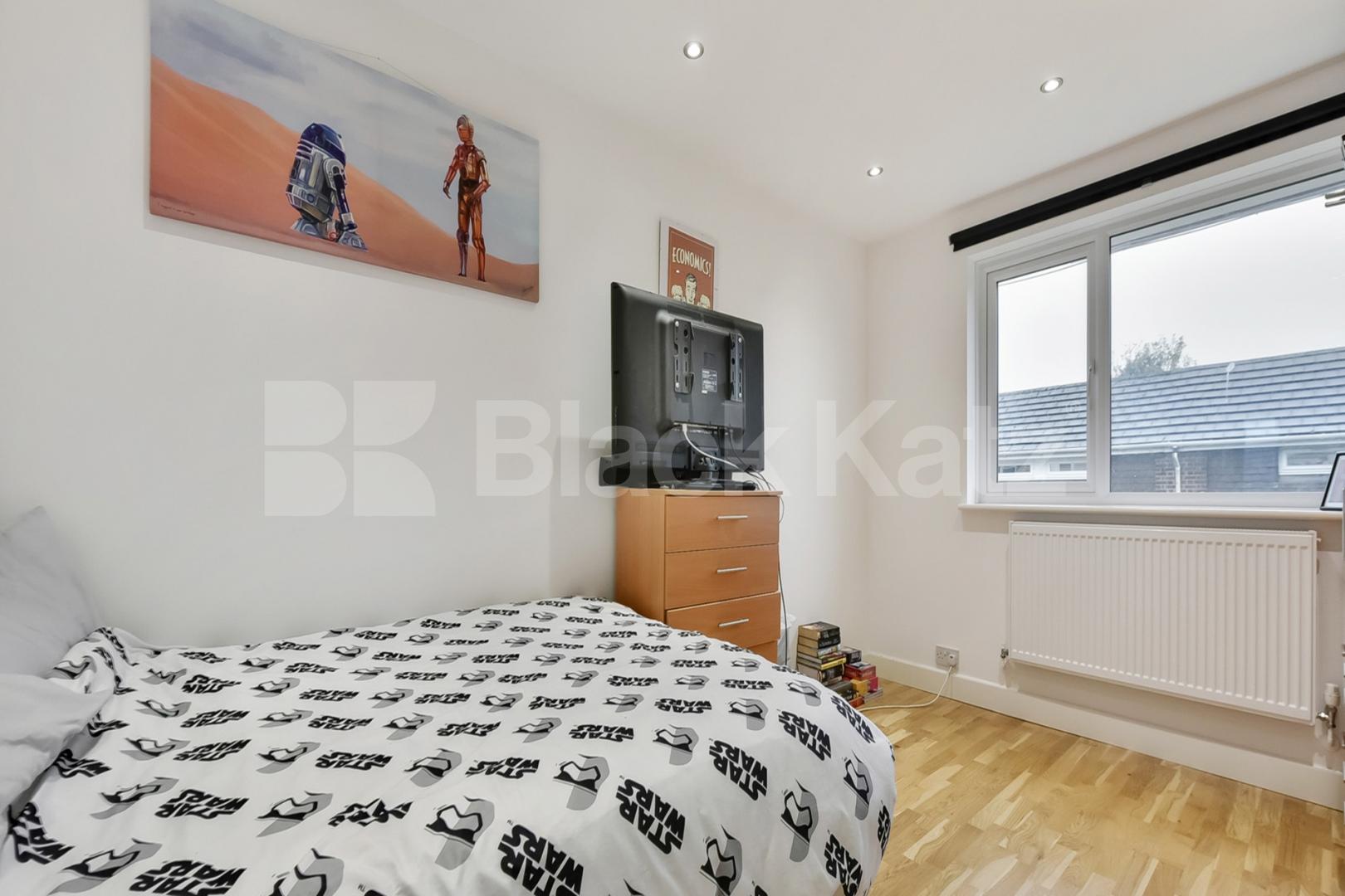 End of terrace four bedroomed house with garden  Rowditch Lane, Battersea