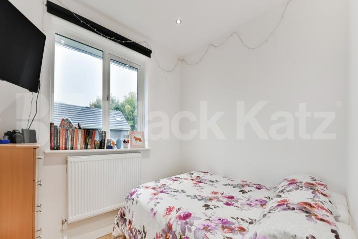 End of terrace four bedroomed house with garden  Rowditch Lane, Battersea