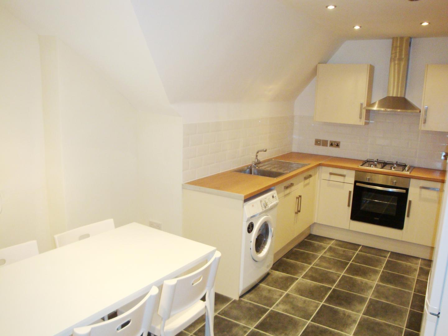 			2 Bedroom, 1 bath, 1 reception Flat			 St Gabriels Road, WILLESDEN GREEN