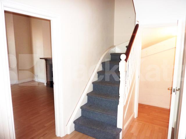 			2 Bedroom, 1 bath, 1 reception Flat			 Ainger Road, PRIMROSE HILL