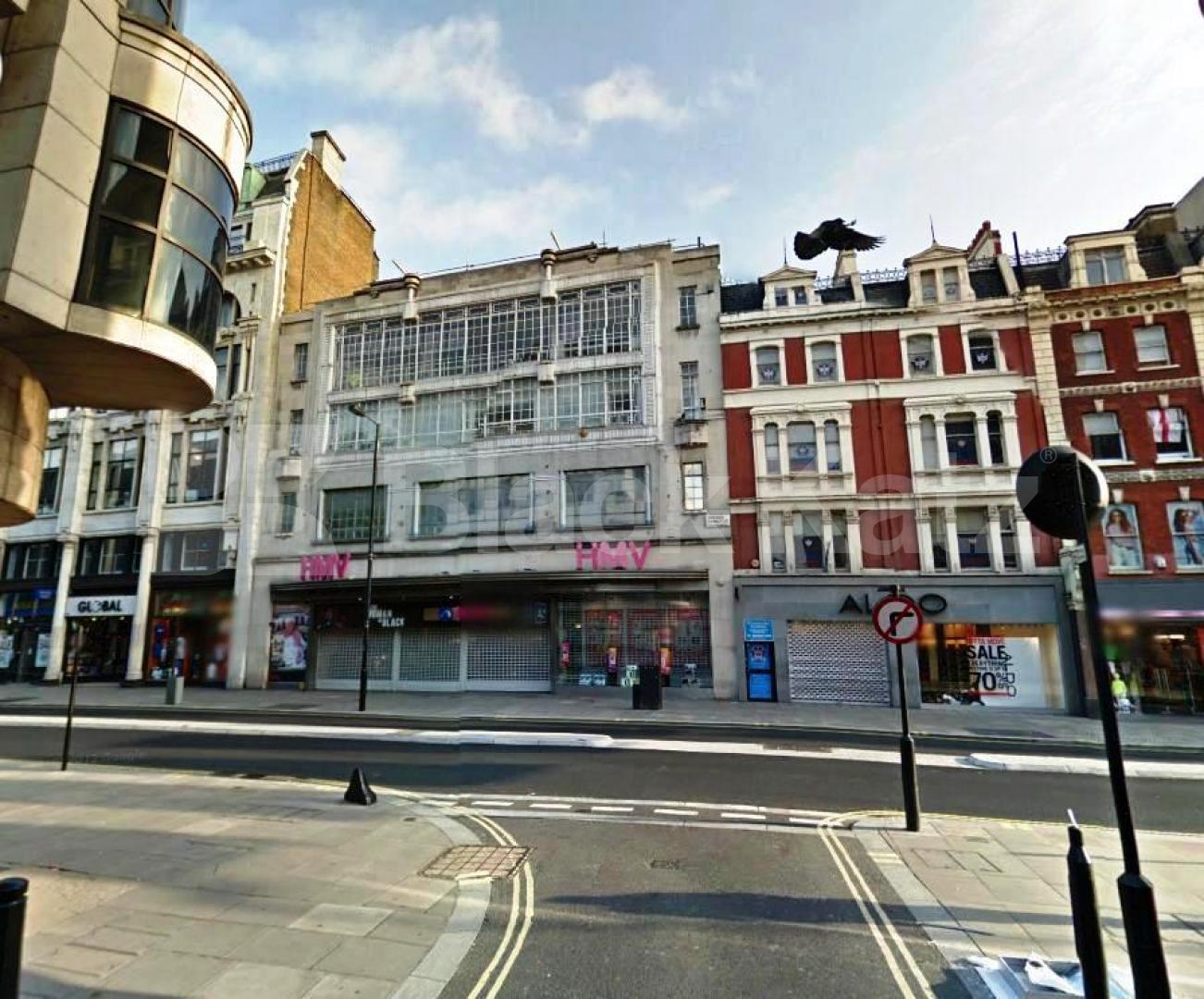 			LOCATION LOCATION LOCATION!!!, 1 Bedroom, 1 bath, 1 reception Flat			 Oxford Street, SOHO