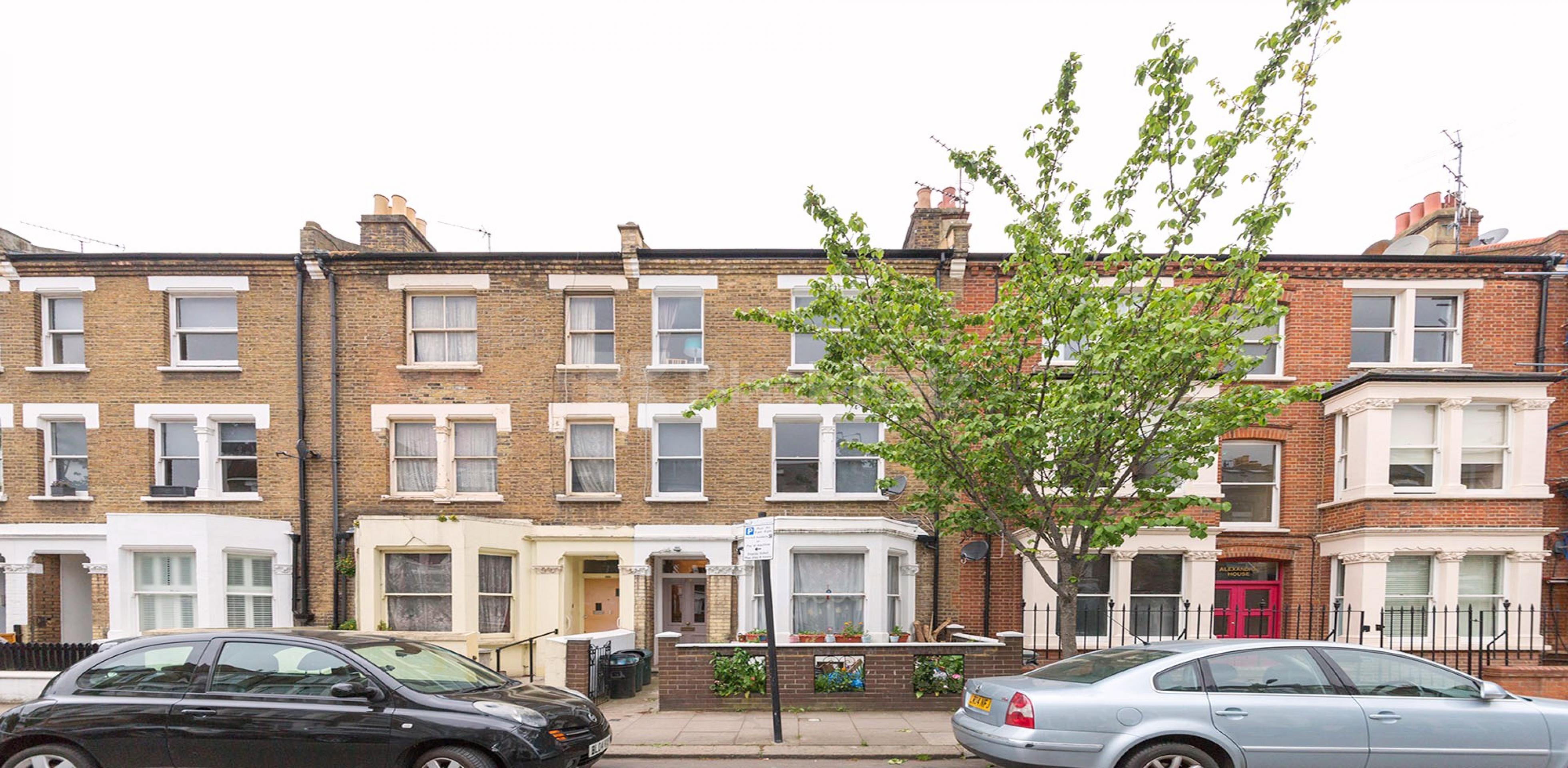 Private Garden  Sulgrave Road, Shepherds Bush W6