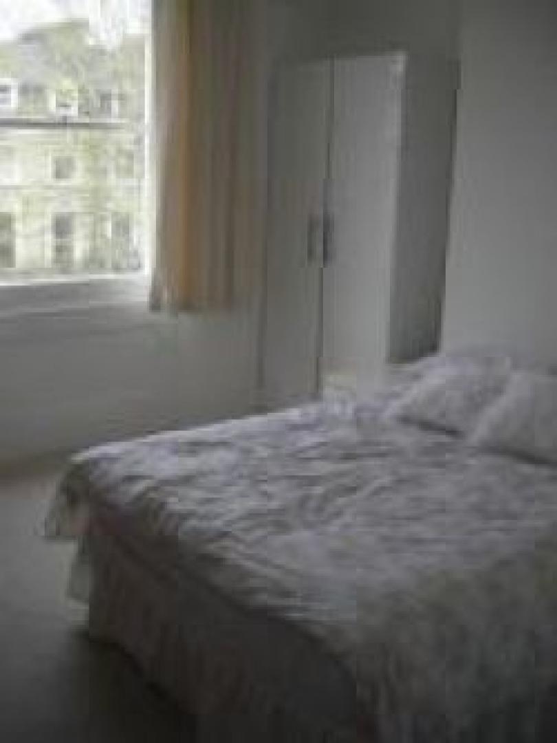 			2 Bedroom, 1 bath, 1 reception Flat			 Sutherland Avenue, MAIDA VALE W9