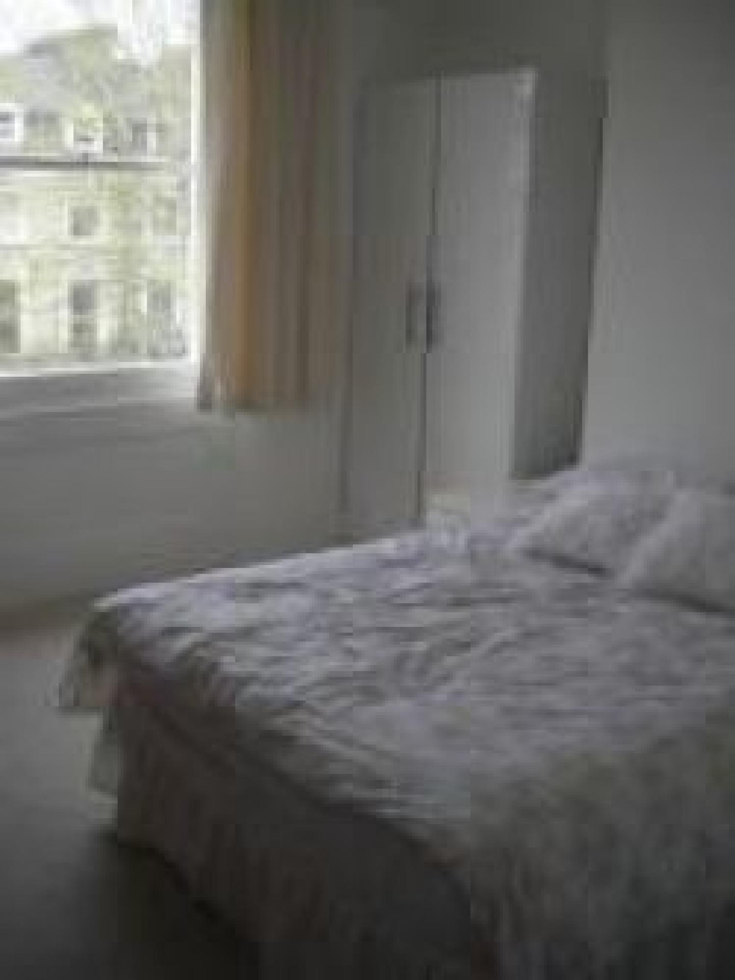 			2 Bedroom, 1 bath, 1 reception Flat			 Sutherland Avenue, MAIDA VALE W9 W9