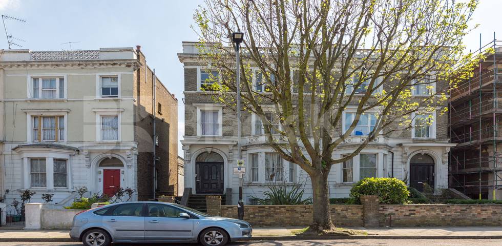 			3 Bedroom,  bath, 1 reception 			 Hilldrop Road, Tufnell Park