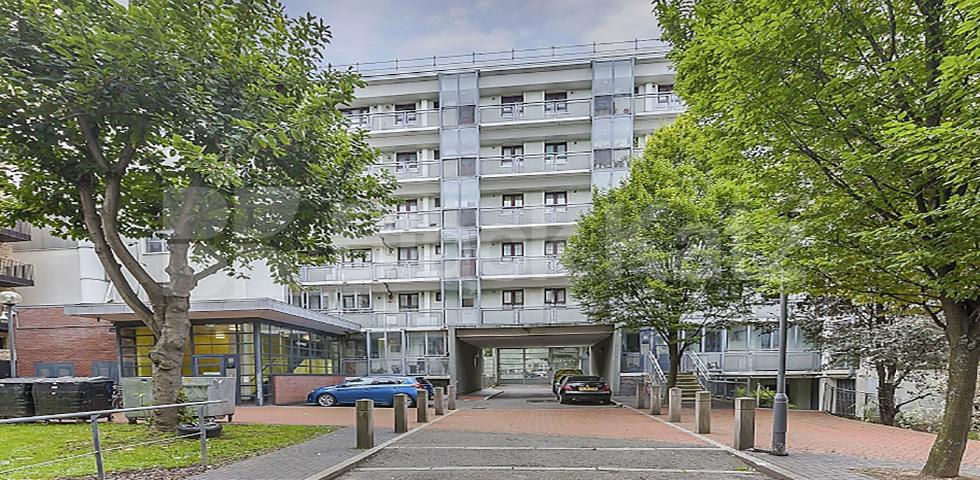 			NEW INSTRUCTION & GOOD FOR  3 SHARERS!, 3 Bedroom, 1 bath, 1 reception Flat			 Birkenhead Street, KINGS CROSS