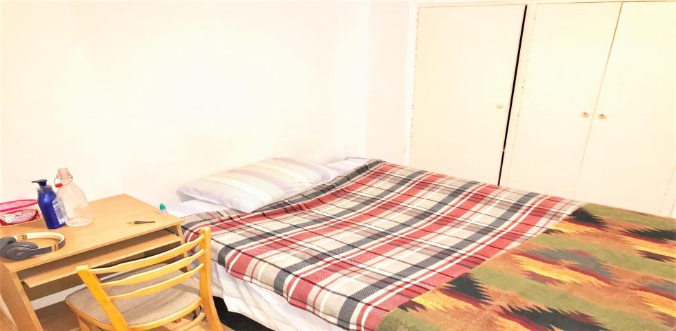 			2 Bedroom, 1 bath, 1 reception Apartment			 Adamson Road, SWISS COTTAGE