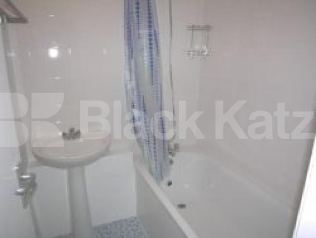 			NEW INSTRUCTION, 2 Bedroom, 1 bath, 1 reception Flat			 Stranrar Way, CALEDONIAN ROAD