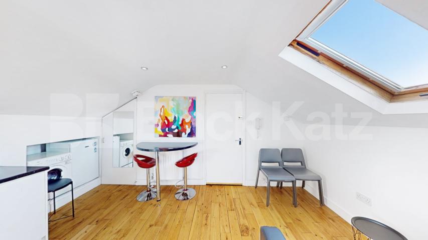 An excellent studio apartment set on the top floor of beautifully presented period building located on the border of West Hampstead and Kilburn.The property is flooded with natural light and is completed to a high standard throughout.You are ideally  Quex Road, London, NW6,  London