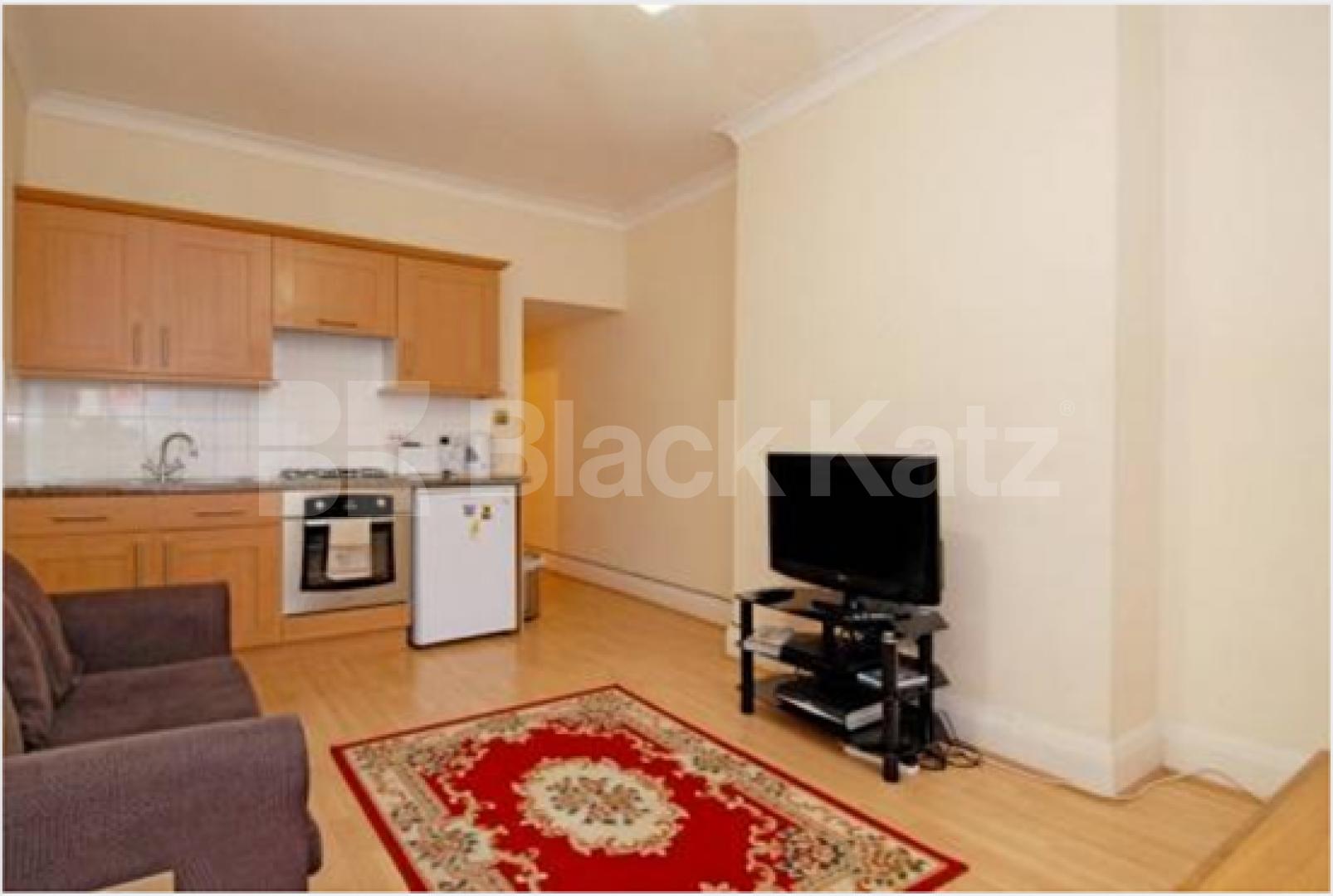 			NEW INSTRUCTION, 1 Bedroom, 1 bath, 1 reception Flat			 Hammersmith Road, Kensington Olympia
